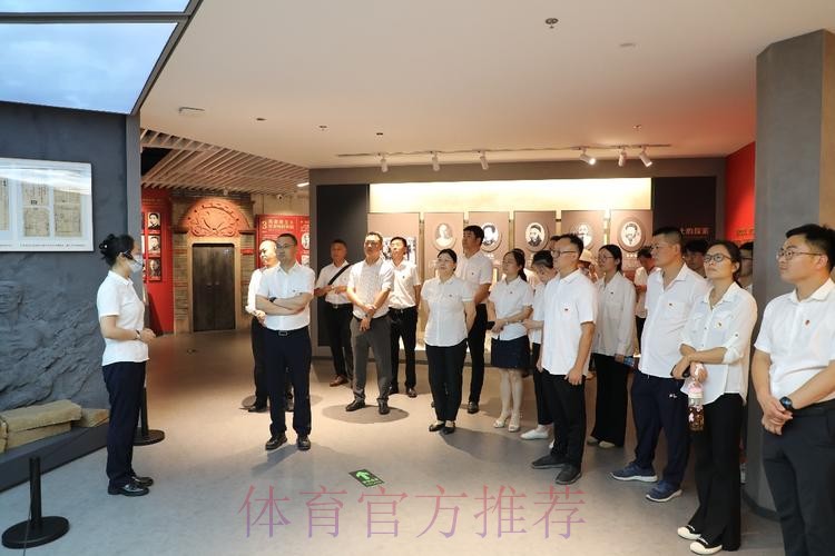 中超一线党建工作扎实推进 大连、苏州两赛区积极开展主题党日活动 中超一线党建工作扎实推进 大连、苏州两赛区积极开展主题党日活动